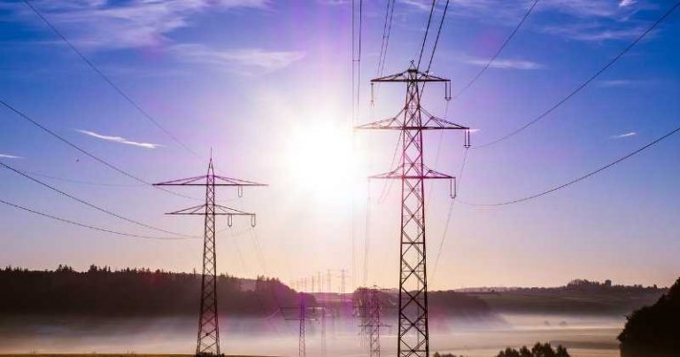 El consumo de energía cayó un 4,5% en el mundo en 2020