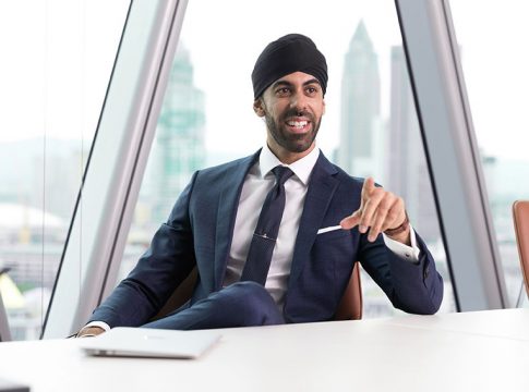 Spectrum - Portraits Employees & office situation photos