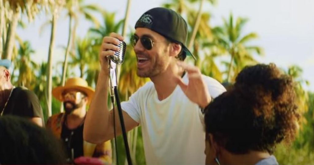 Enrique Iglesias me pase 4