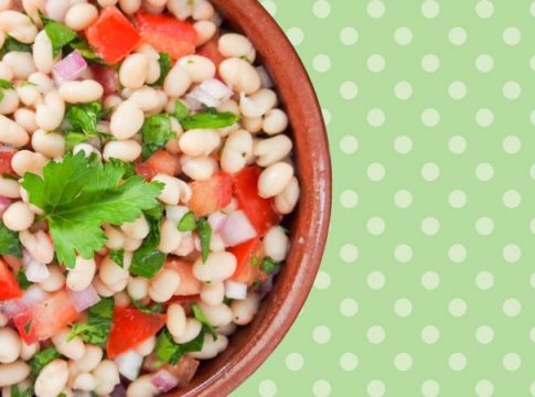 Ensalada de alubias_ este es el ingrediente a incluir para que tenga proteínas Ensalada de alubias: este es el ingrediente a incluir para que tenga proteínas