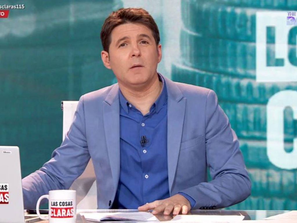 Entre las aguas del periodismo y la política