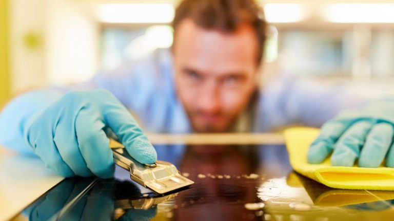 Este es el producto que va a dejar como nueva tu vitrocerámica