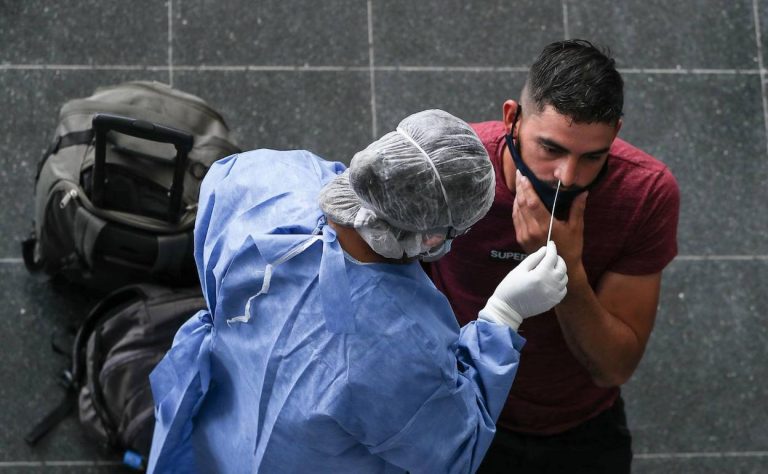 Continúa el aumento de la incidencia en Euskadi, con 703 nuevos casos