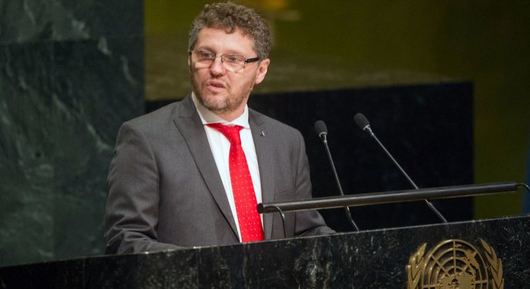 Fabián Salvioli: 