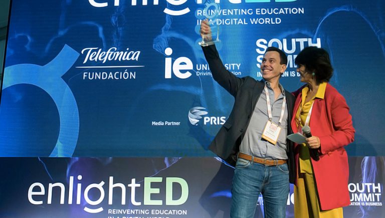 Fundación Telefónica, IE University y South Summit convocan la IV edición de 'enlightED 2021'