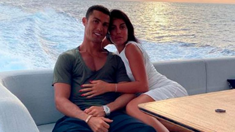 Georgina Rodríguez: las fotos comiéndose a besos a Cristiano Ronaldo
