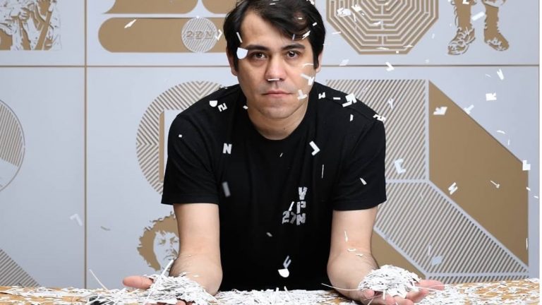 Expertos en arte piden la libertad del artista Hamlet Lavastida