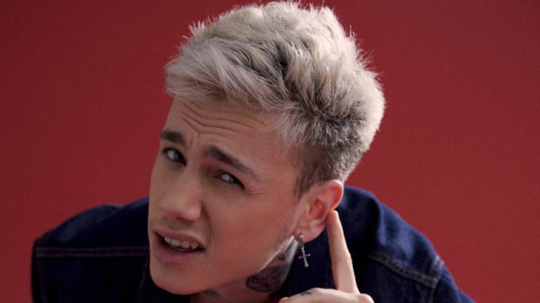 Hugo Cobo lanza 'Me das amor?'