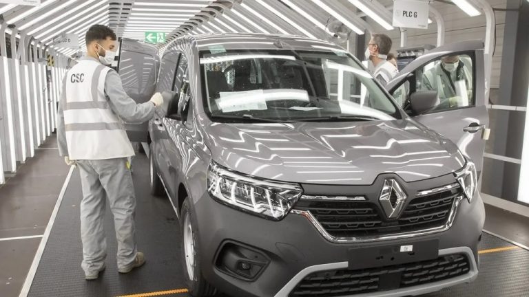 La actividad de las empresas de la eurozona se dispara en julio a máximos de 21 años