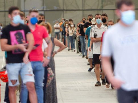 La presión hospitalaria baja ligeramente en Galicia