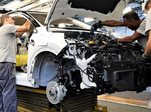 La producción de vehículos en España crece un 26% en el primer semestre