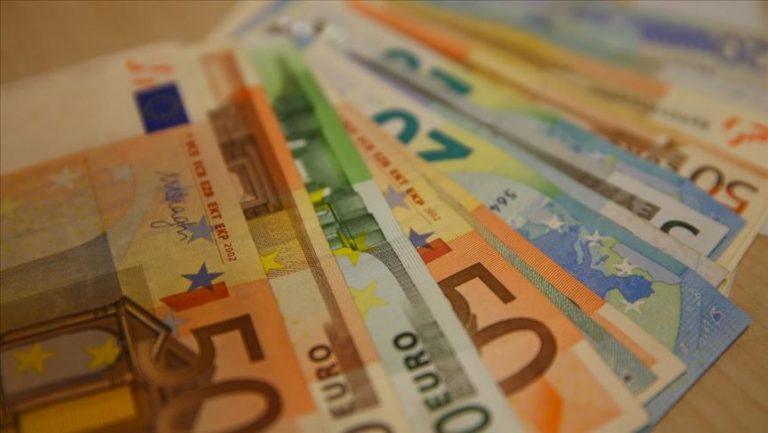 Las entidades financieras españolas aportaron 982 millones al FUR en 2021