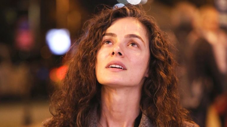 Mujer: cómo adelantarte a Antena 3 y ver gratis el final de la serie