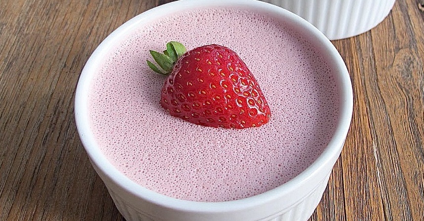 Natillas con fresas: cómo prepararlas en la Thermomix en 10 minutos 4 Thermomix