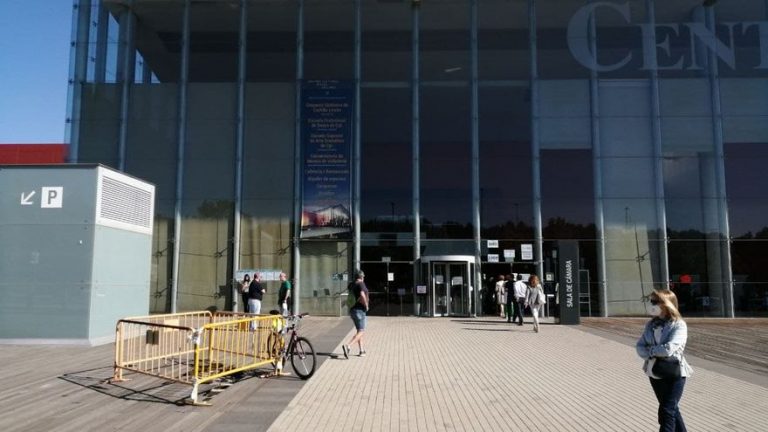 Baleares cambia el nombre del polideportivo 'Príncipes de España'