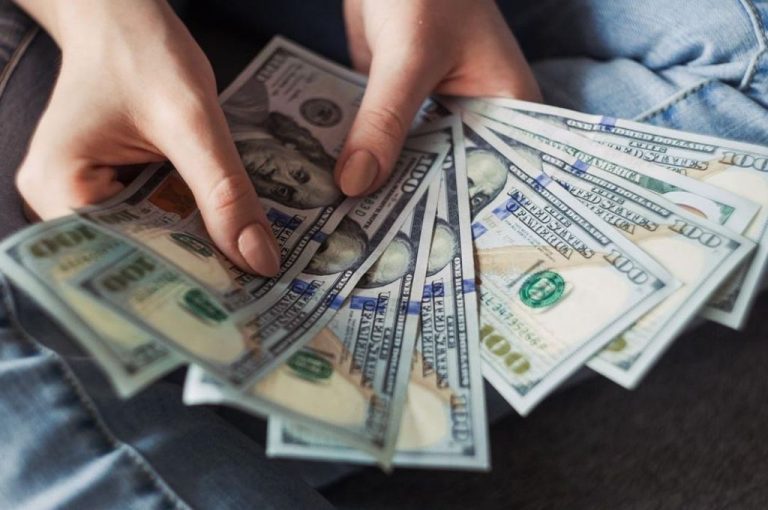 Qué es el dólar Senebi