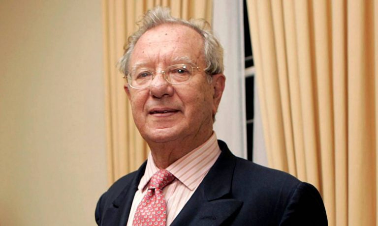 El juez reactiva el caso 'Morodo' citando al ex embajador en Venezuela para septiembre