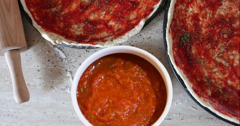 Salsa de tomate: así debe quedar para usarla en las bases de pizza