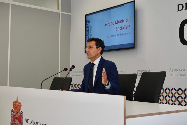 Salvador formaliza su renuncia reprochando a PP y exediles de Cs su salida del gobierno 