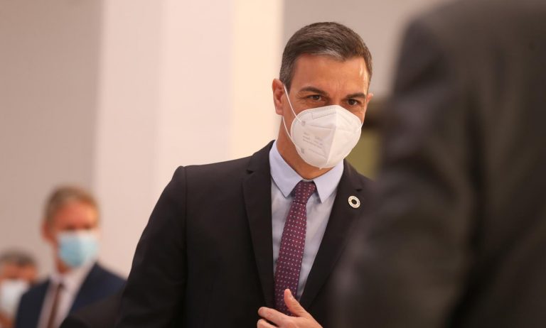 Sánchez dice que hablar sobre autodeterminación es 