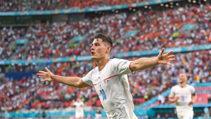 Los 6 jugadores de la Eurocopa que han despuntado y ahora se 'pegan' por ellos