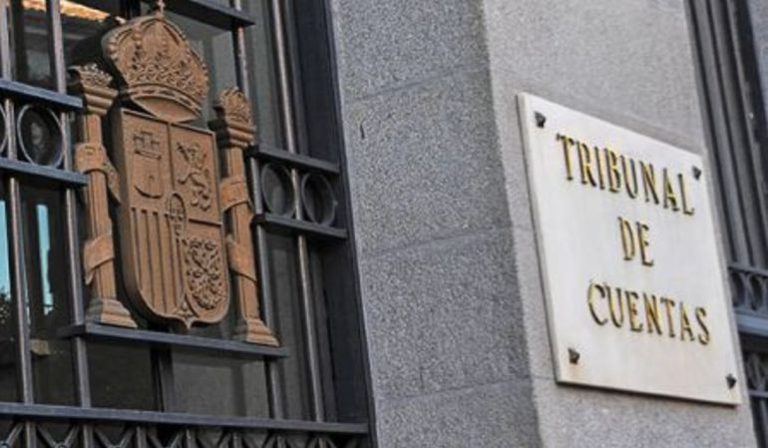 Los letrados del Congreso, contrarios a que la Cámara investigue al TC