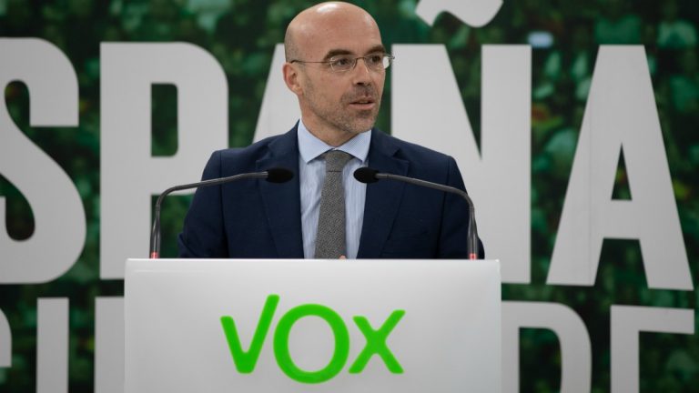 Vox avisa de que no apoyará iniciativas de Andalucía tras su estrategia para la inmigración