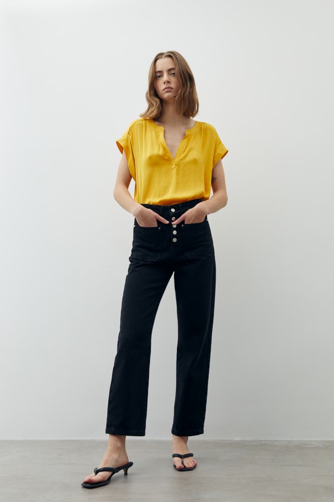 blusa-mostaza-sfera