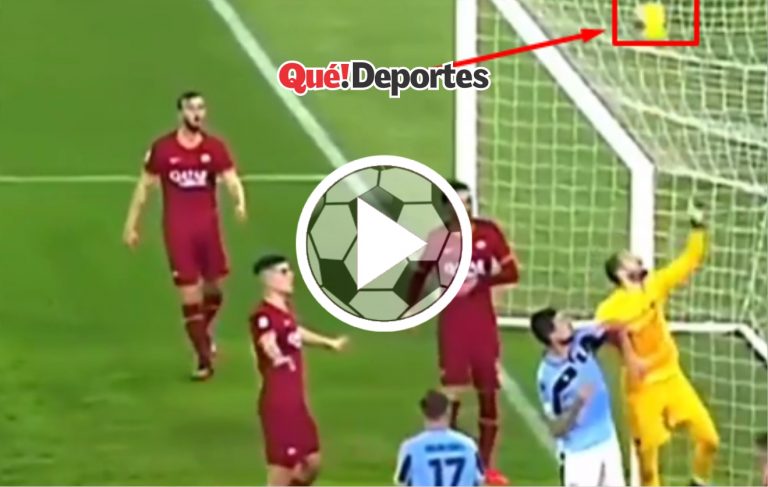 Cuando el portero y los defensores quieren que el delantero convierta