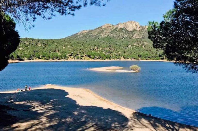 Madrid, Cruz Roja y ayuntamientos acuerdan reforzar la seguridad en el pantano de San Juan