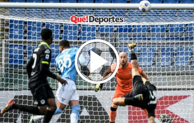 ¡Eludió a los 11 jugadores rivales!