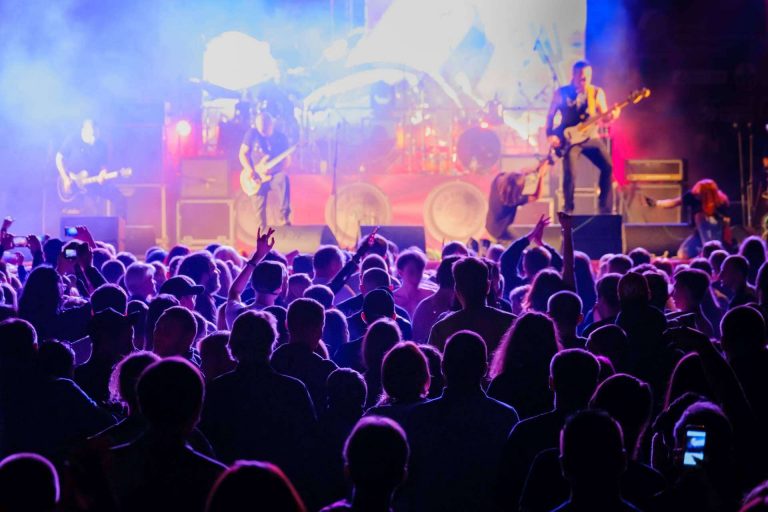 Sindi Producciones ofrece homenajes de grandes artistas como Jeanette, Los Pekenikes o Camilo Sesto, entre otros