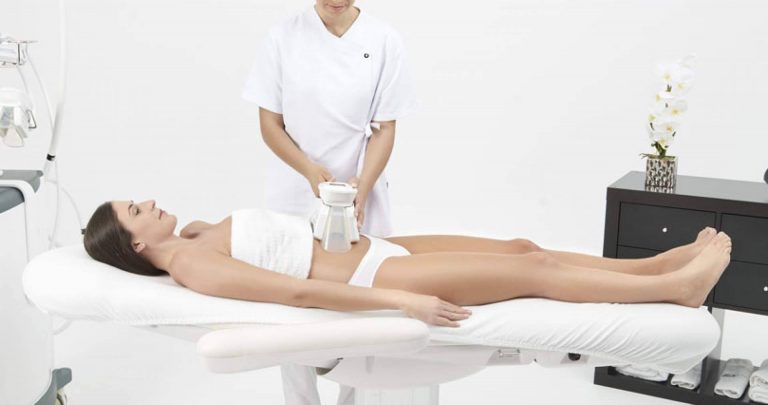 El centro MF estética ofrece el tratamiento de Criolipolisis en Milladoiro