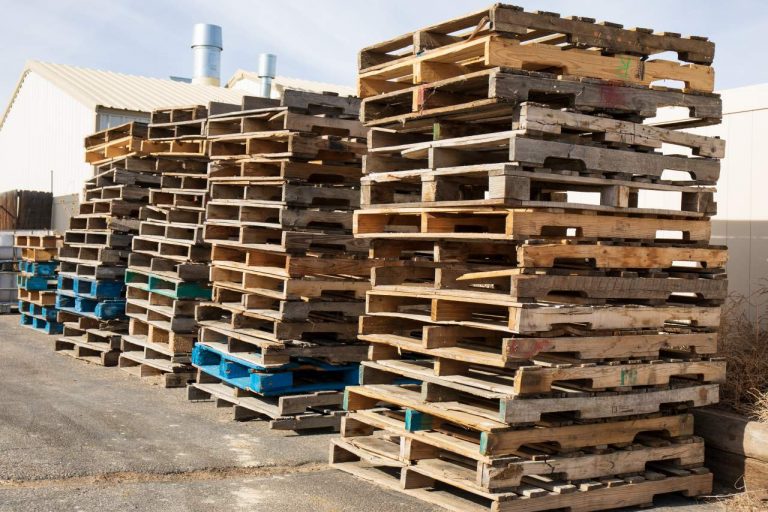 Europalet es una empresa referente en la distribución de palets reciclados de madera desde España, para todo el mundo