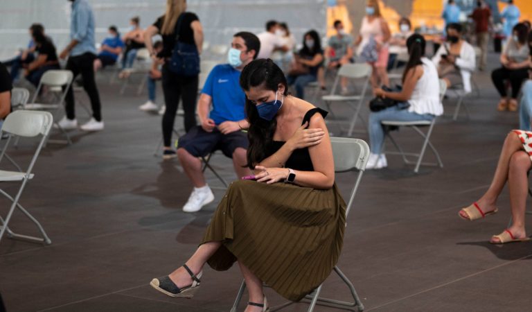 El Gobierno retira el recurso contra la ley gallega de salud