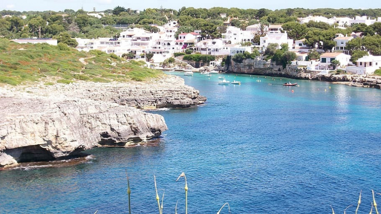 Los extranjeros vuelven a Menorca: reactivan el mercado de propiedades de lujo en Menorca