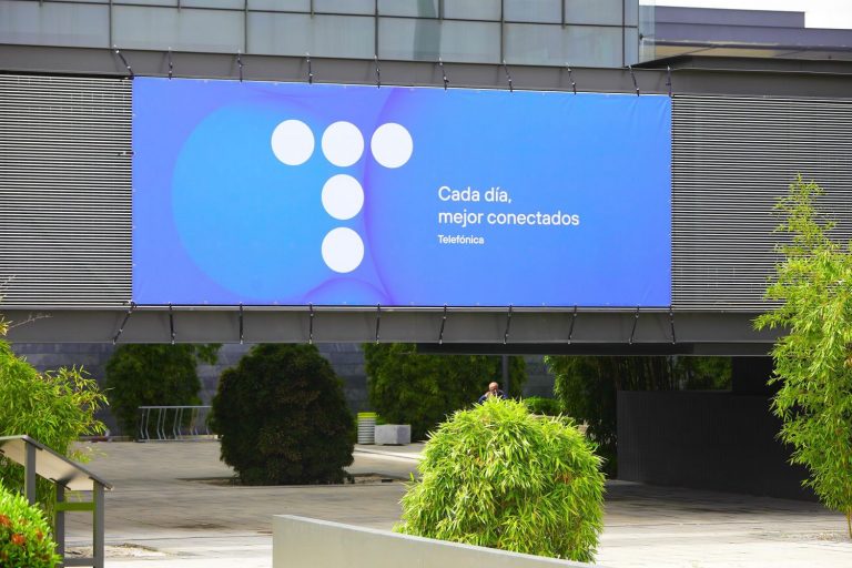 Telefónica Tech incorpora a su cartera la solución de análisis de vídeo e IA de C2RO