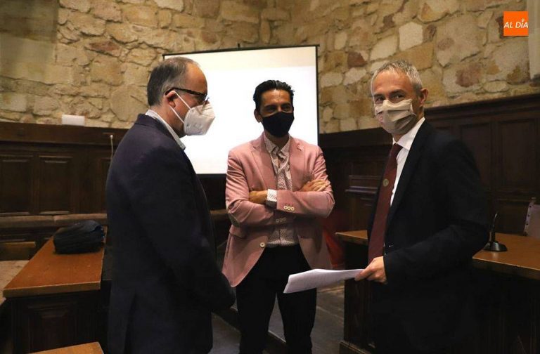 Un estudio tecnológico permite acceder a espacios desconocidos del edificio histórico de la USAL