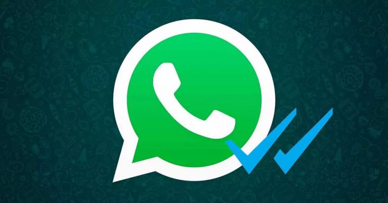 WhatsApp: el truco para leer un mensaje sin estar online o aparecer el check azul