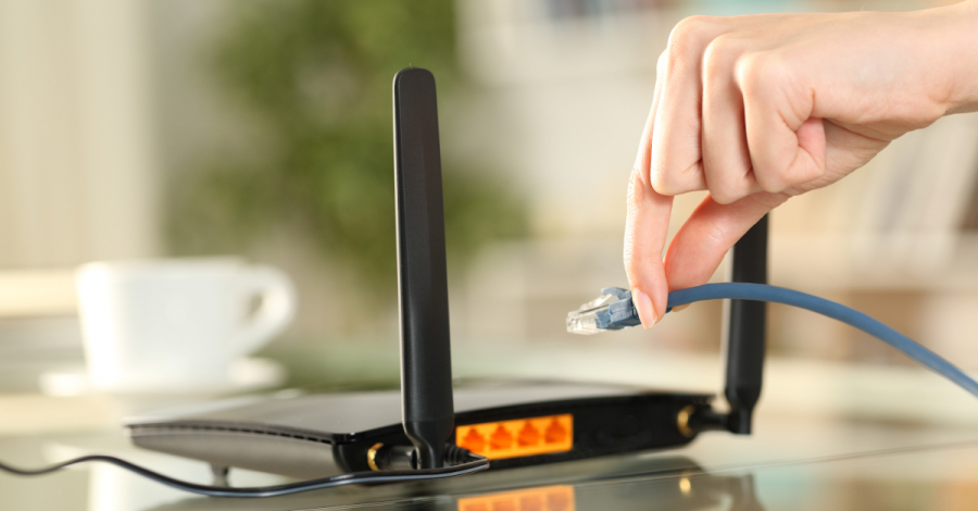 ¿Cómo cambiar el router de sitio?