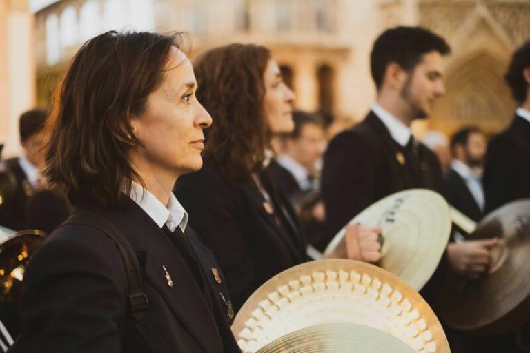 Las bandas defienden su participación en Fallas