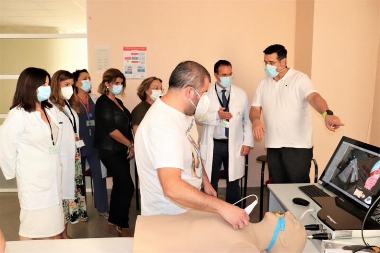 Andalucía registra 2.623 casos, 21 muertos y sitúa su tasa en 356,01