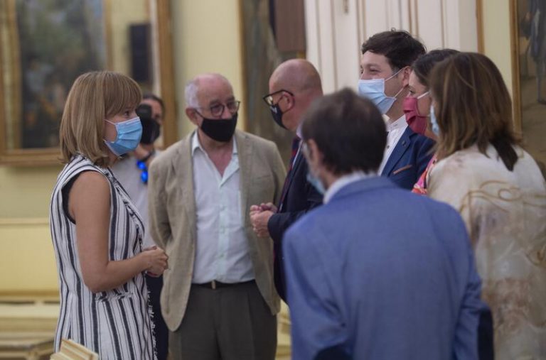 Gobierno y CCAA abordarán las medidas para el próximo curso escolar