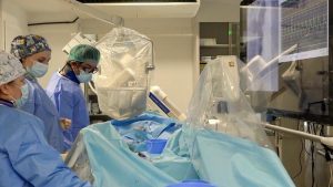 El H. Gregorio Marañón interviene simultáneamente a una paciente con 2 afecciones valvulares cardiacas