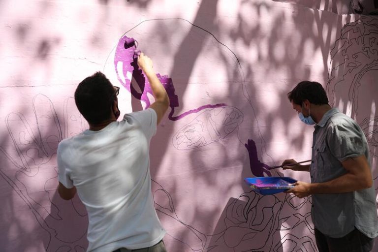 Una concentración celebrará el domingo la restauración del mural feminista de Ciudad Lineal