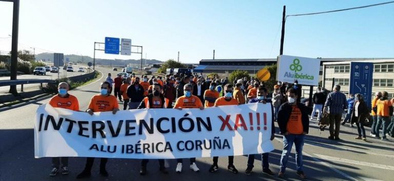 Trabajadores de Alu Ibérica reclaman la implicación de las administraciones