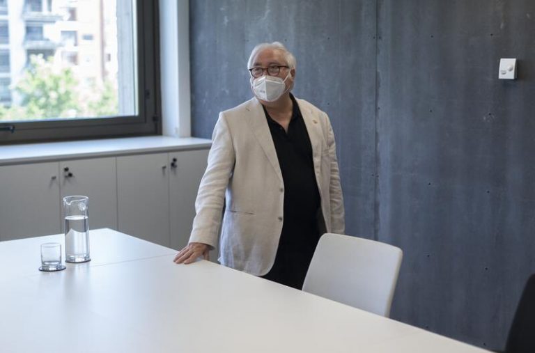 Castells se reunirá con los rectores para abordar las medidas del próximo curso universitario