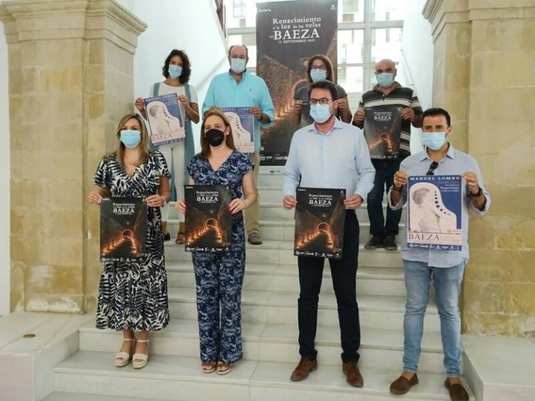 Más de 20.000 velas volverán a iluminar Baeza (Jaén)