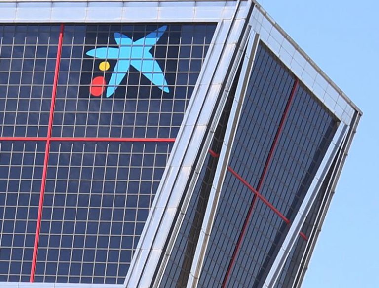 La homologación de condiciones de los empleados de CaixaBank procedentes de Bankia entra en vigor este miércoles