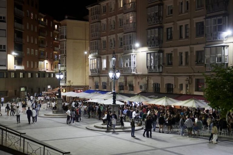 Suben a 15 los municipios cántabros en nivel 3 (alto) y hay 20 en el 2 (medio)